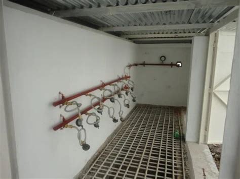 kitchen gas manifold
